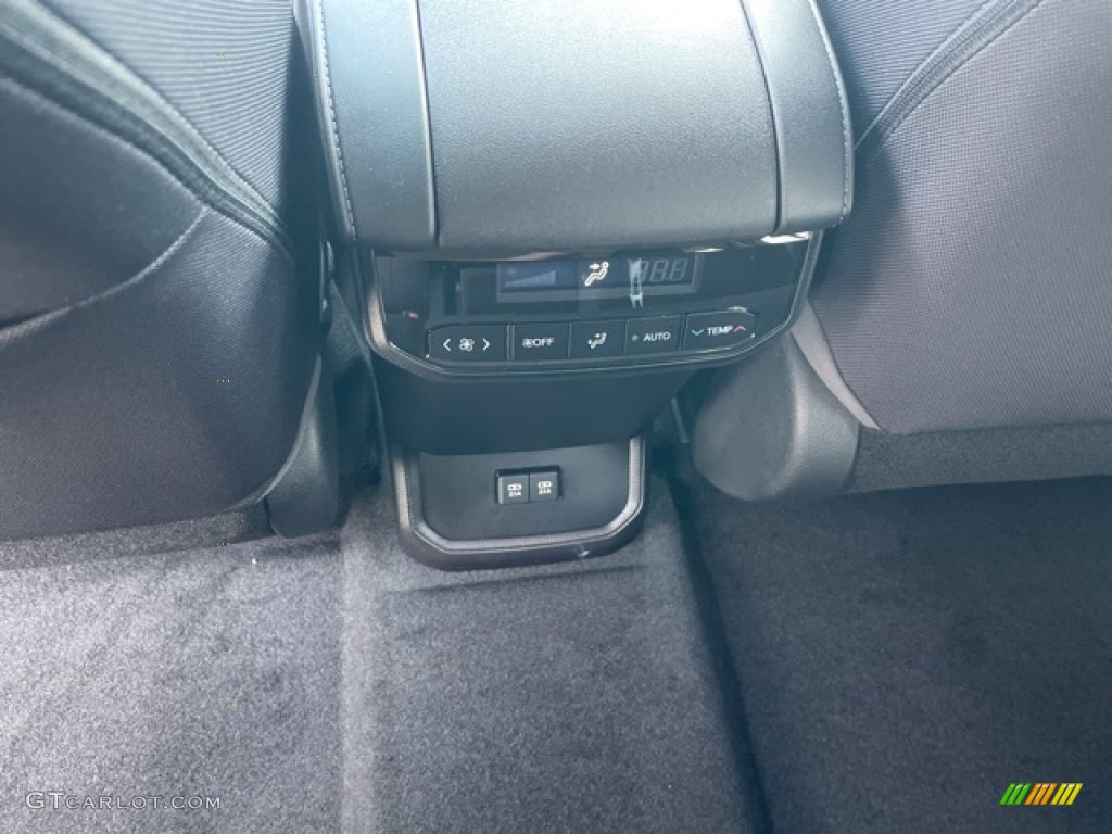 2021 Highlander LE AWD - Magnetic Gray Metallic / Black photo #29