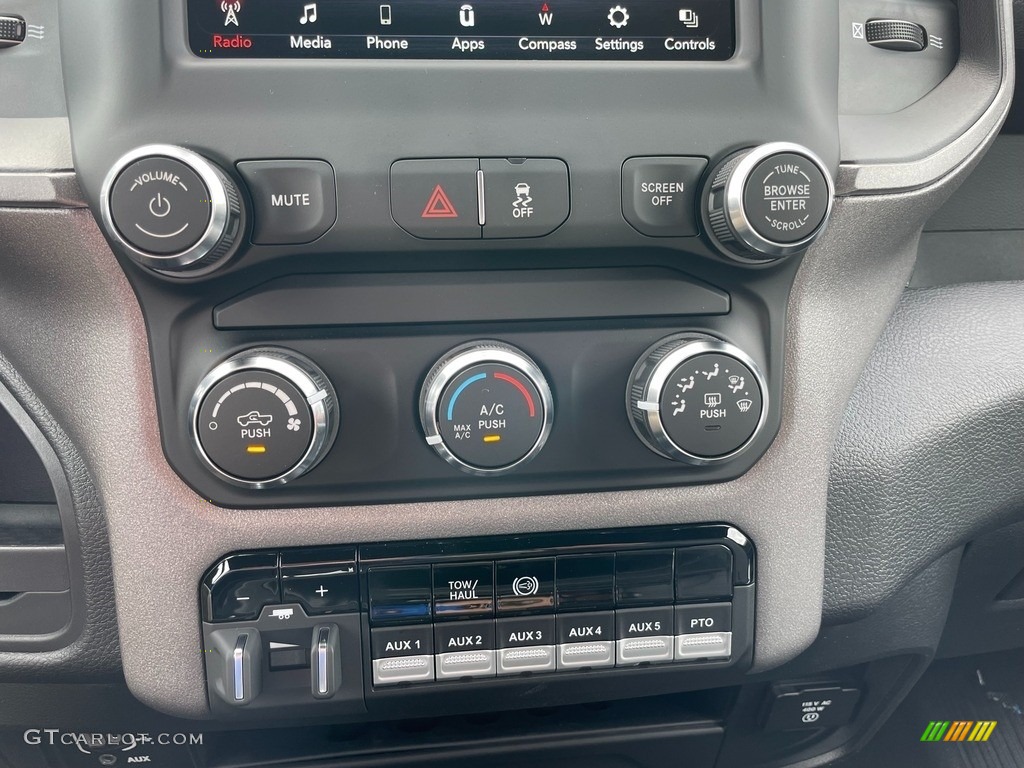 2021 Ram 4500 Tradesman Crew Cab 4x4 Chassis Controls Photos
