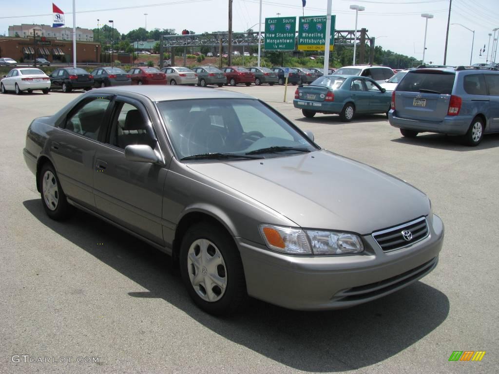 2001 Camry CE - Antique Sage Pearl / Gray photo #8