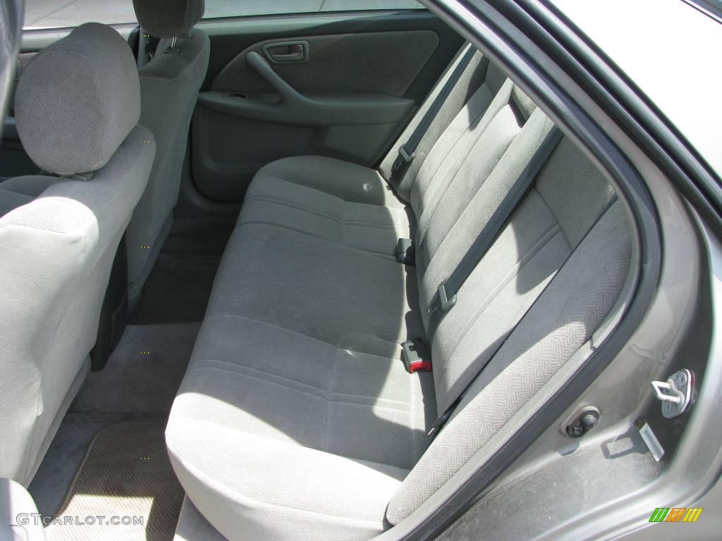 2001 Camry CE - Antique Sage Pearl / Gray photo #11
