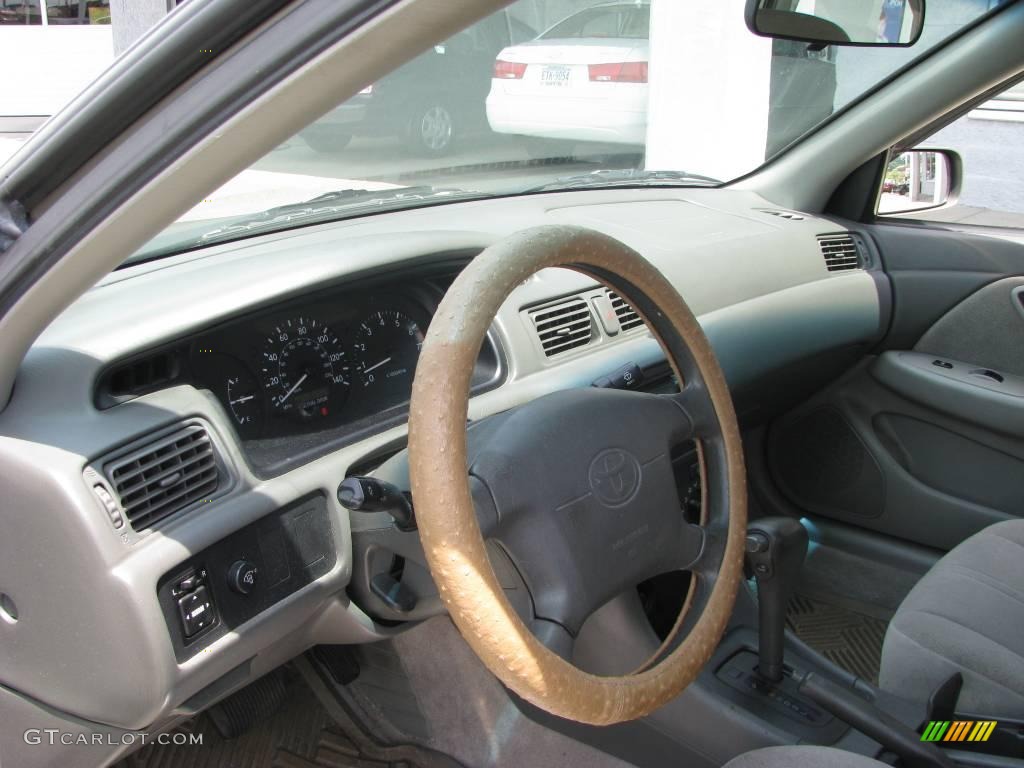 2001 Camry CE - Antique Sage Pearl / Gray photo #12