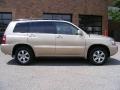 2006 Sonora Gold Metallic Toyota Highlander V6 4WD  photo #2