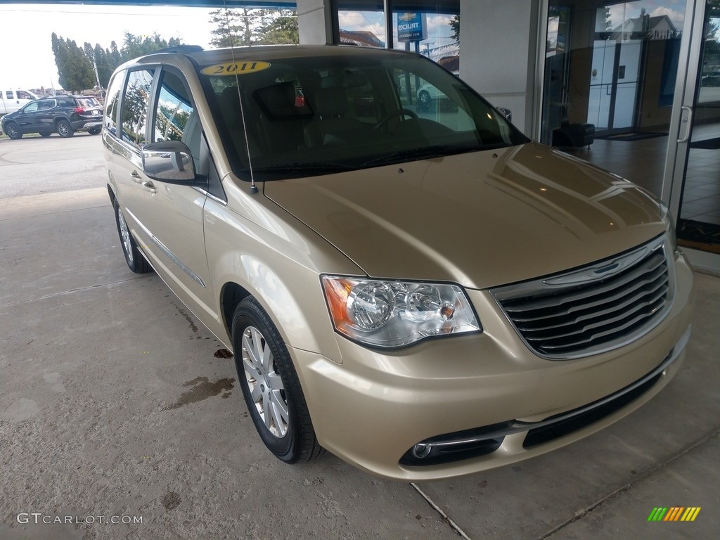 2011 Town & Country Touring - L - White Gold Metallic / Dark Frost Beige/Medium Frost Beige photo #2