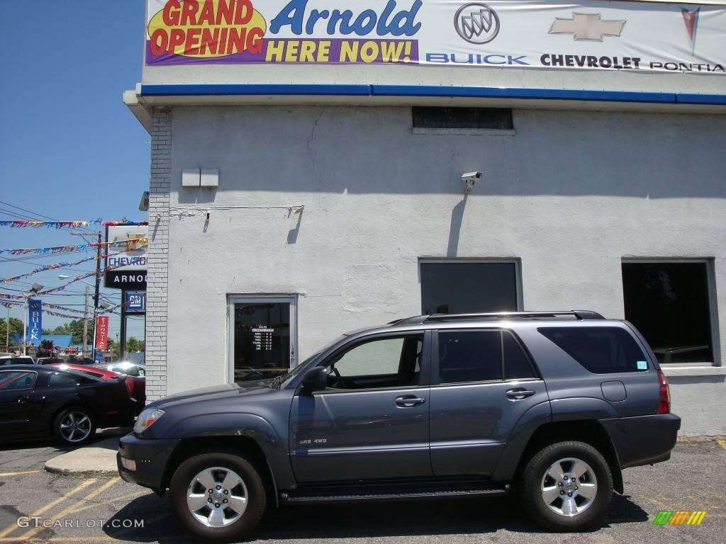 2004 4Runner SR5 4x4 - Galactic Gray Mica / Taupe photo #3