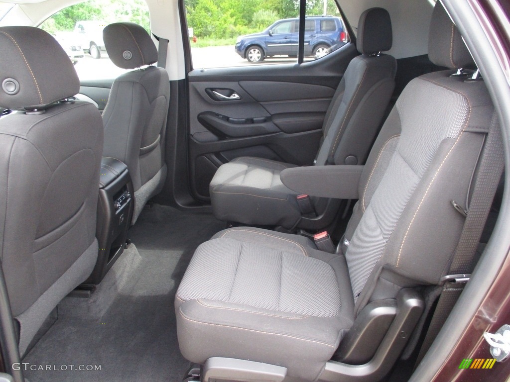 2019 Traverse LT - Black Current Metallic / Jet Black photo #24