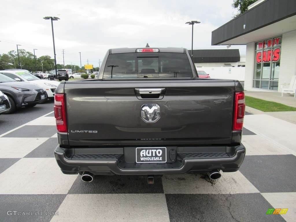 2019 1500 Limited Crew Cab 4x4 - Granite Crystal Metallic / Black photo #4