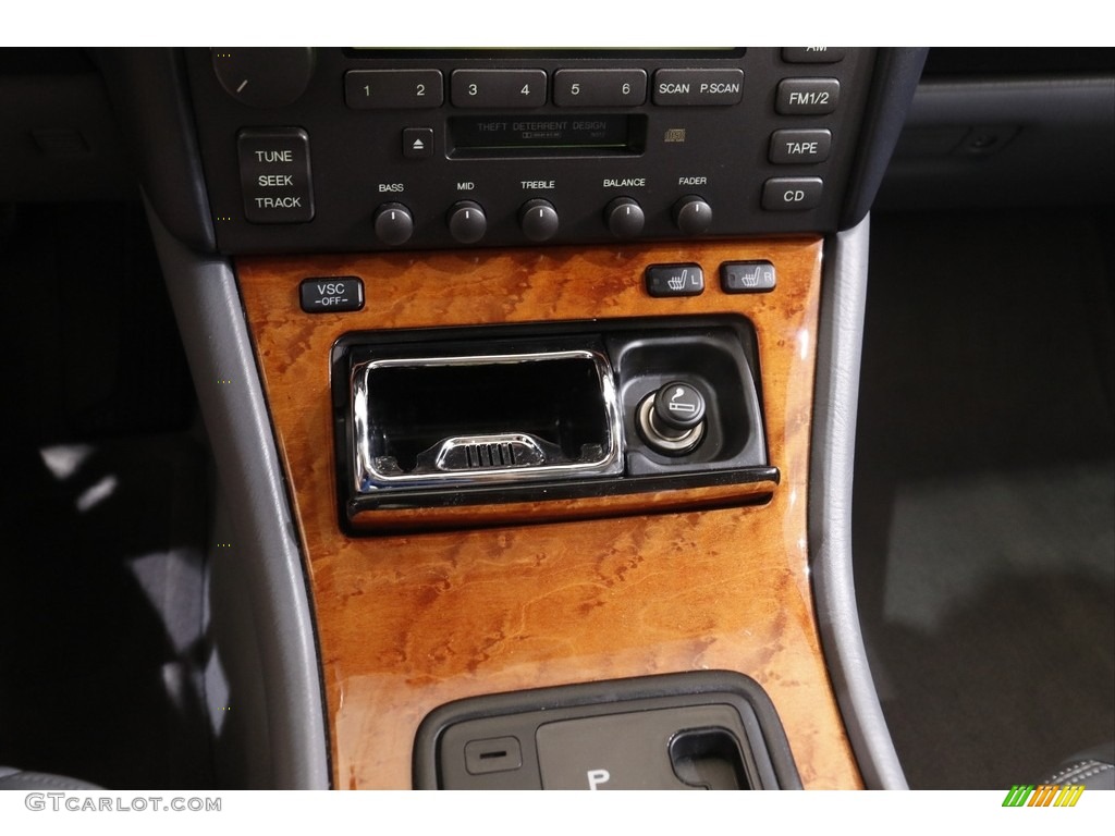 2000 Lexus LS 400 Platinum Series Controls Photo #142854059