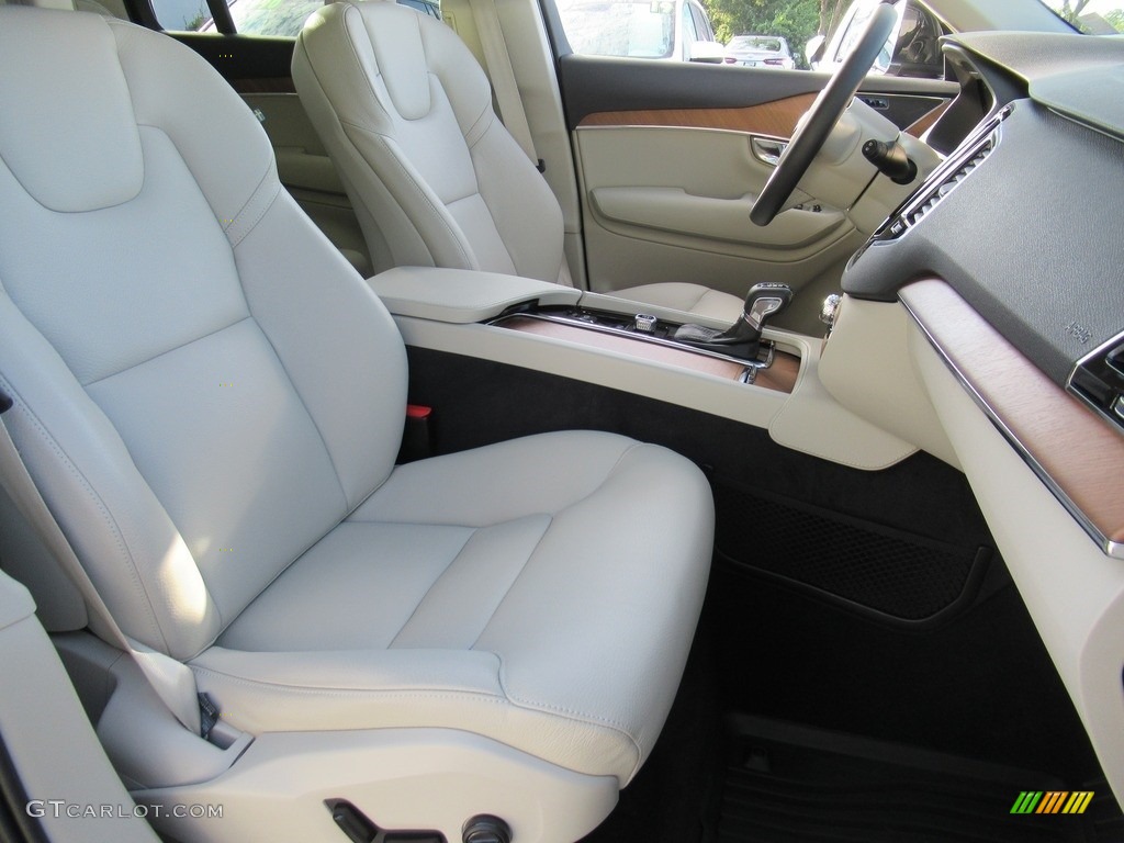 2021 XC90 T6 AWD Momentum - Savile Gray Metallic / Blonde/Charcoal photo #13