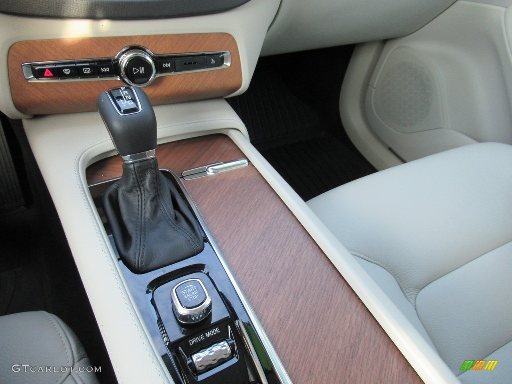 2021 XC90 T6 AWD Momentum - Savile Gray Metallic / Blonde/Charcoal photo #19