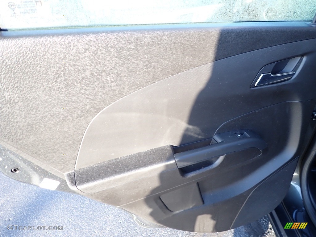 2017 Sonic LT Sedan - Nightfall Gray Metallic / Jet Black/Dark Titanium photo #23