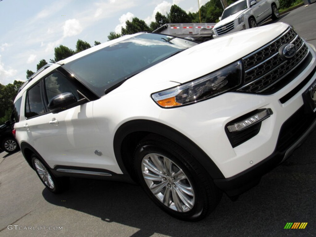 2021 Explorer King Ranch 4WD - Star White Metallic Tri-Coat / King Ranch Mesa Del Rio photo #27
