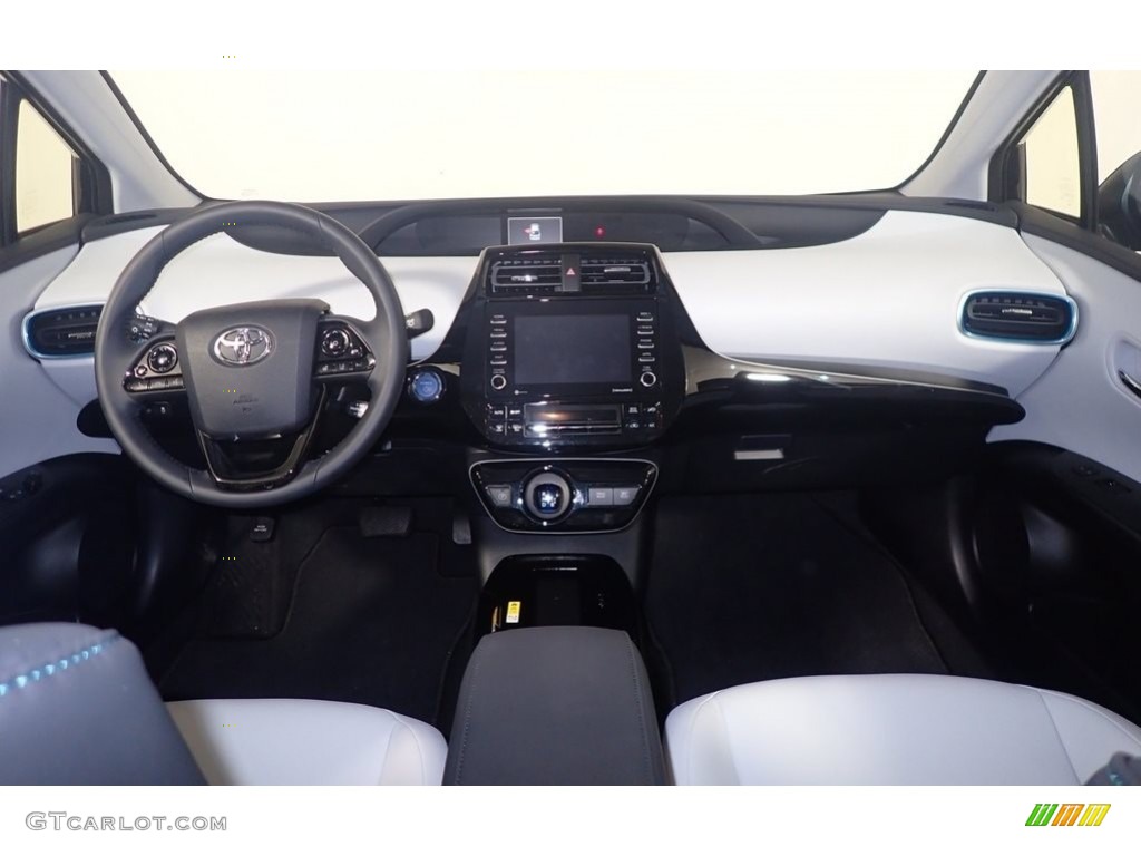 2021 Toyota Prius XLE Moonstone Dashboard Photo #142865193