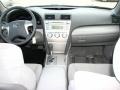 2009 Super White Toyota Camry LE  photo #12