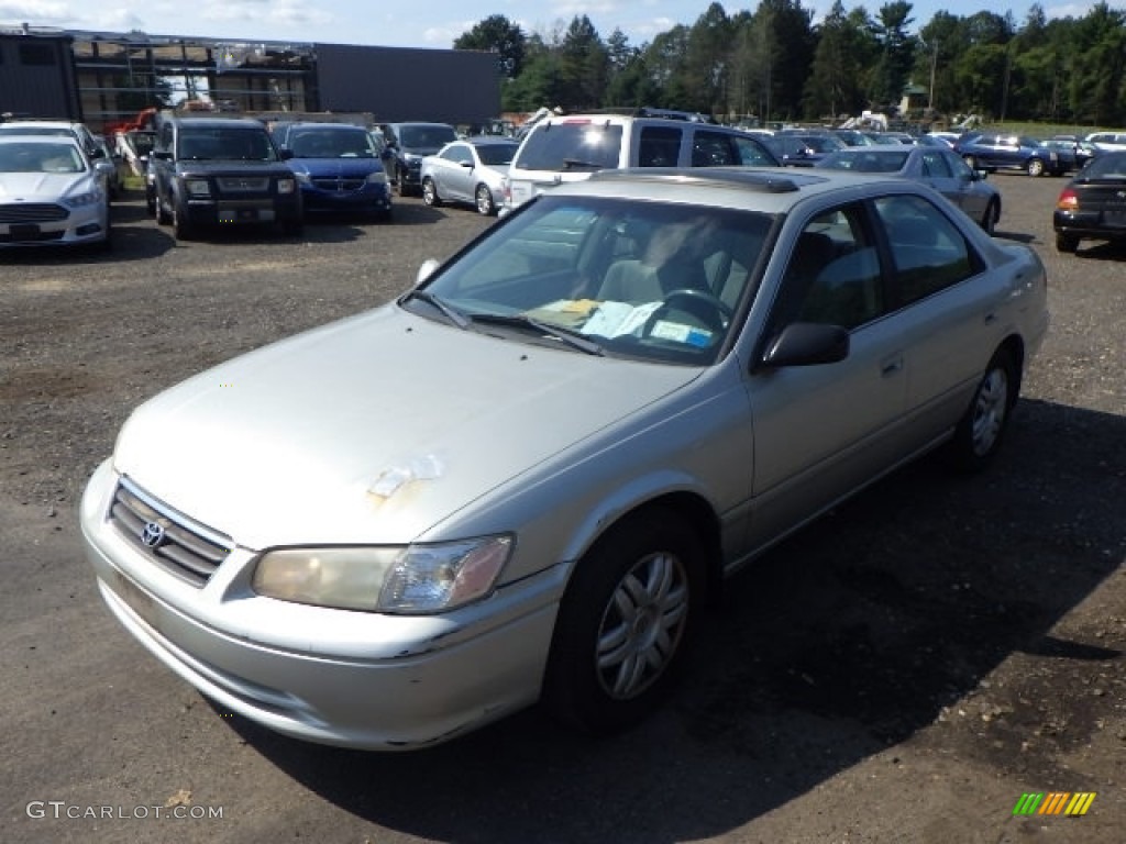 2000 Camry LE - Lunar Mist Metallic / Gray photo #1