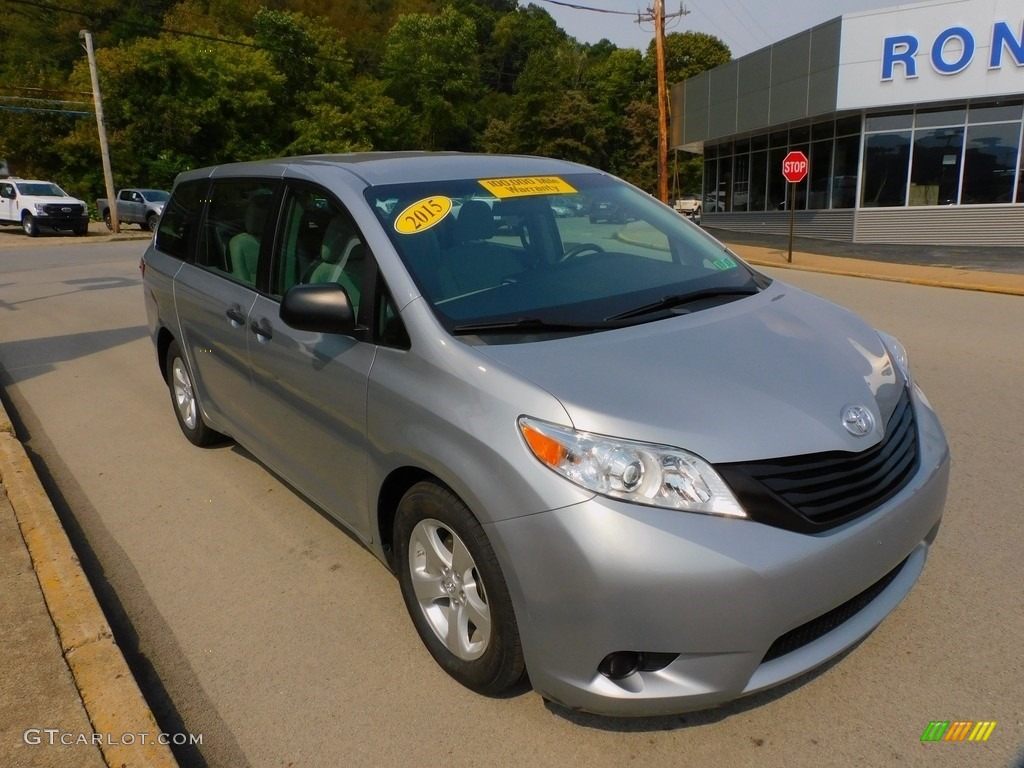2015 Sienna L - Silver Sky Metallic / Ash photo #9