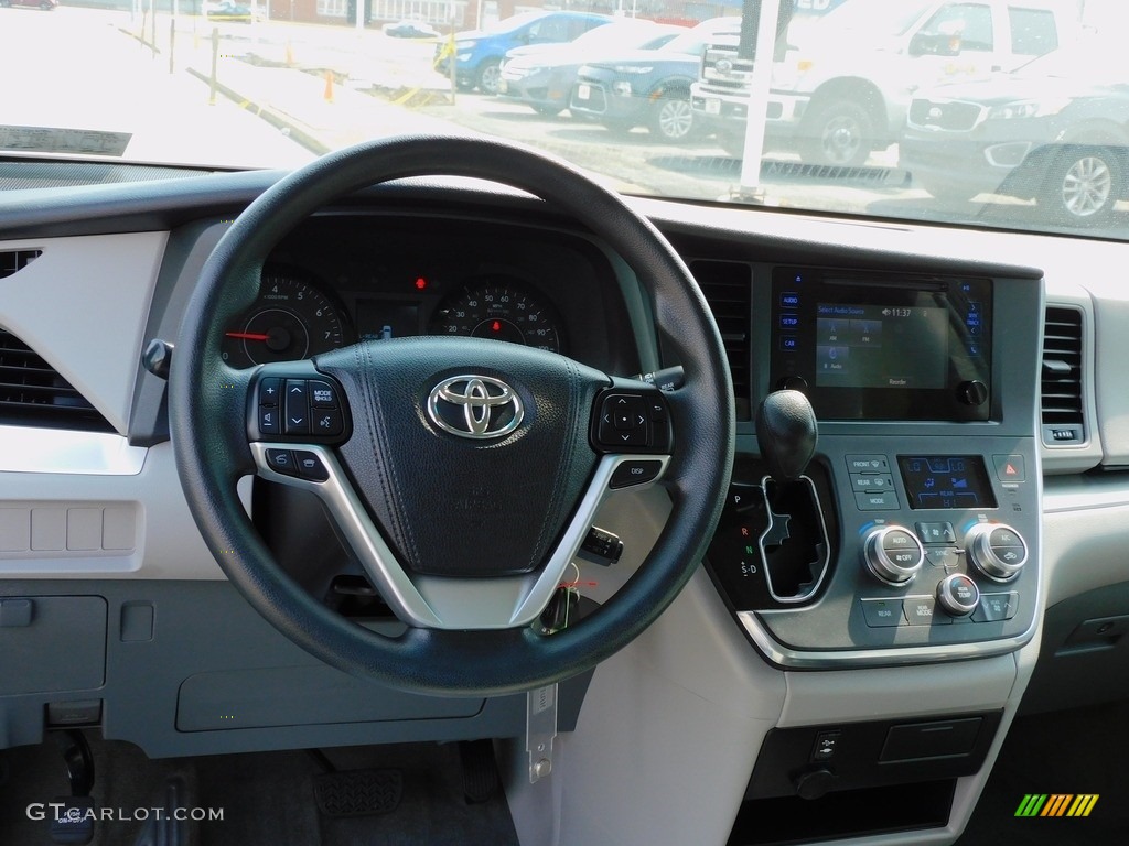 2015 Sienna L - Silver Sky Metallic / Ash photo #14