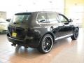 Black Uni - Touareg 2 V8 Photo No. 12