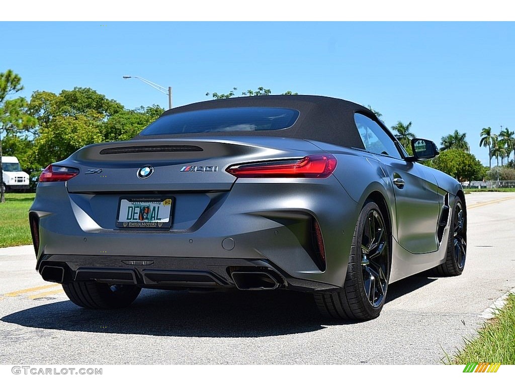 2021 Z4 sDrive M40i - Frozen Grey II Metallic / Magma Red photo #12