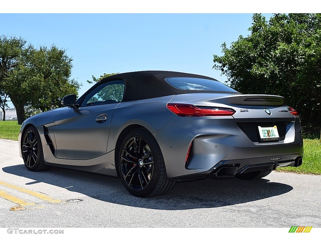 2021 Z4 sDrive M40i - Frozen Grey II Metallic / Magma Red photo #14