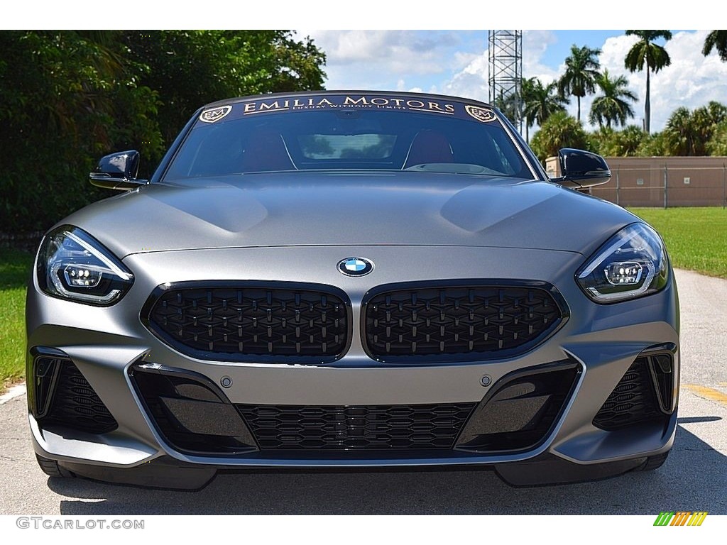 2021 Z4 sDrive M40i - Frozen Grey II Metallic / Magma Red photo #16