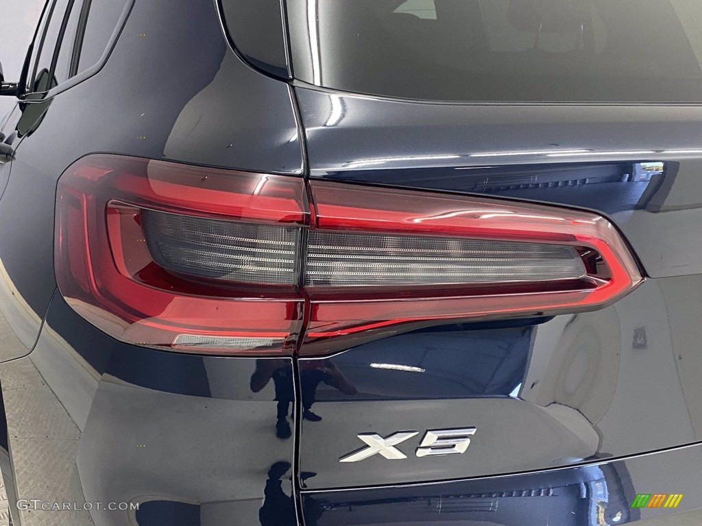 2019 BMW X5 xDrive50i Marks and Logos Photo #142882419