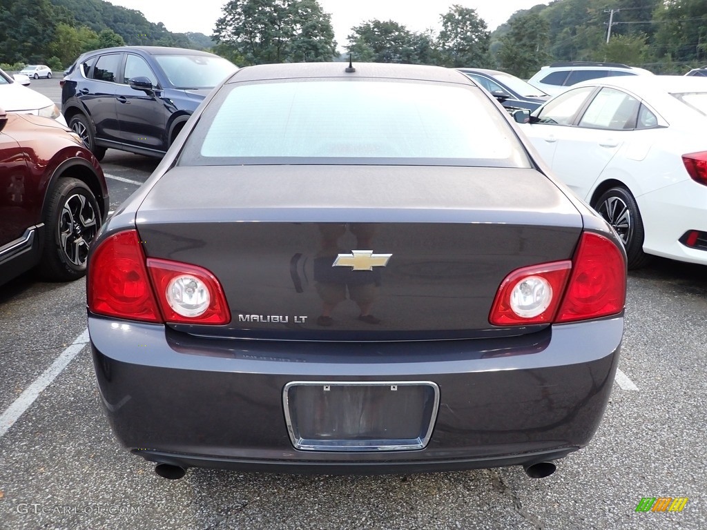2010 Malibu LT Sedan - Taupe Gray Metallic / Titanium photo #3