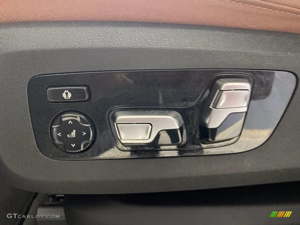 2019 BMW X5 xDrive50i Front Seat Photo #142882582
