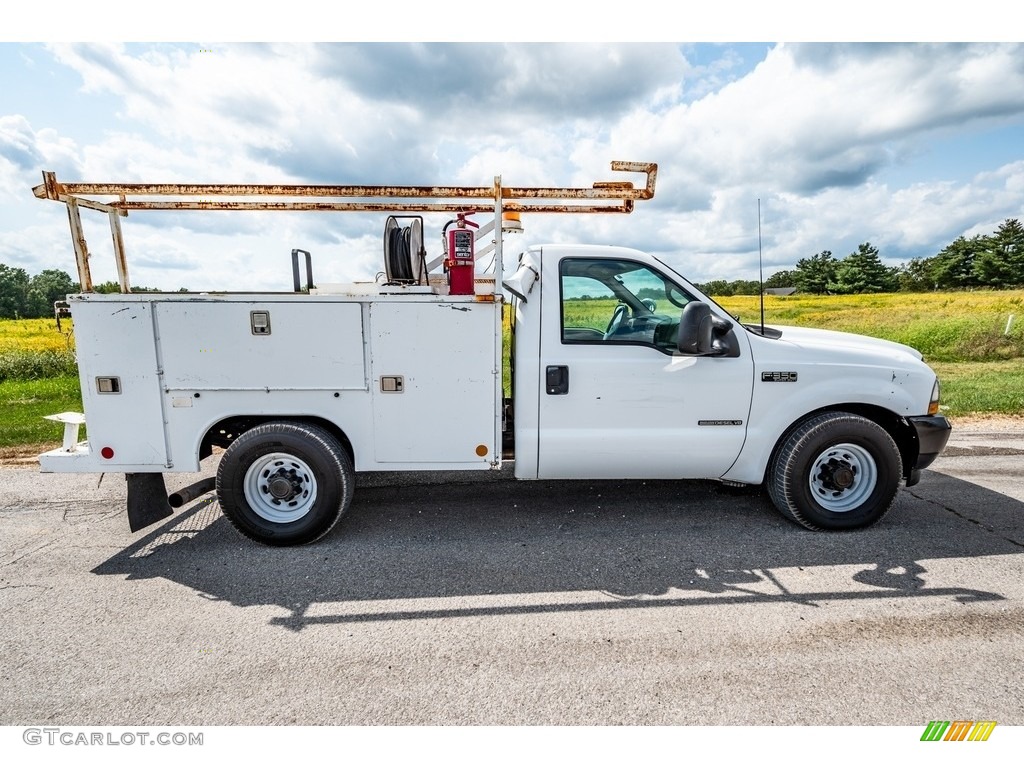 Oxford White 2002 Ford F350 Super Duty XL Regular Cab Chassis Utility Exterior Photo #142889233