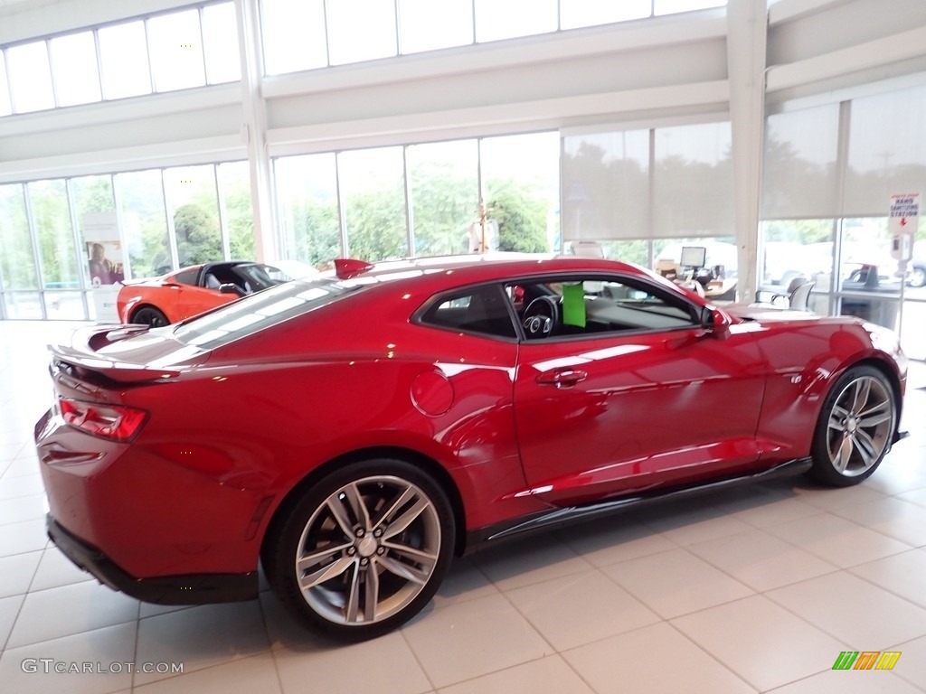 2017 Camaro SS Coupe - Garnet Red Tintcoat / Kalahari photo #8