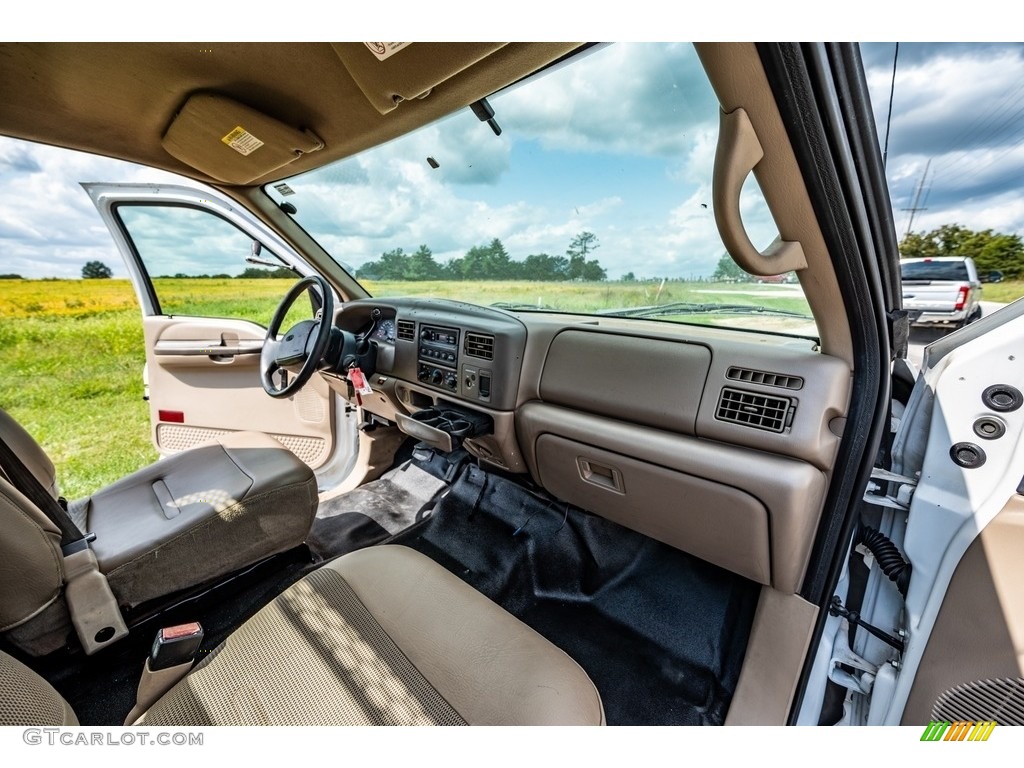 2002 Ford F350 Super Duty XL Regular Cab Chassis Utility Medium Parchment Dashboard Photo #142889791