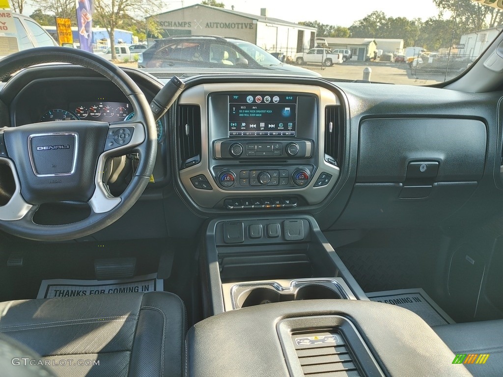 2018 GMC Sierra 3500HD Denali Crew Cab 4x4 Dashboard Photos