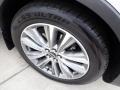 2018 White Platinum Metallic Tri-Coat Lincoln MKX Reserve AWD  photo #10