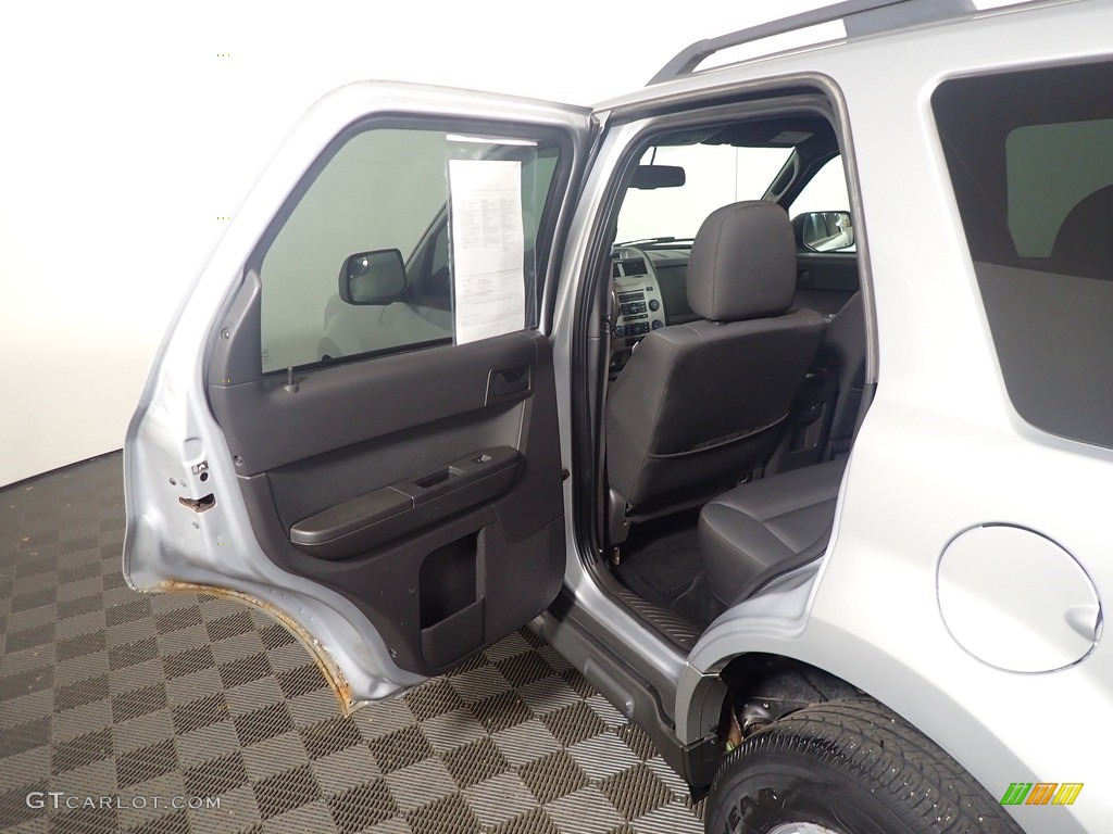 2012 Escape XLT V6 - Toreador Red Metallic / Charcoal Black photo #33
