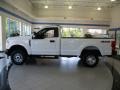 Oxford White - F250 Super Duty XL Regular Cab 4x4 Photo No. 12