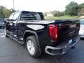 Onyx Black - Sierra 1500 SLT Crew Cab 4WD Photo No. 10