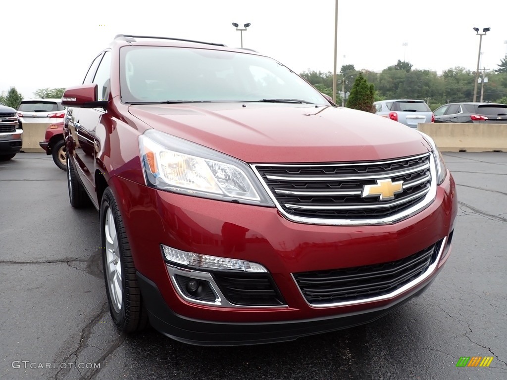 2017 Traverse LT AWD - Siren Red Tintcoat / Ebony photo #11