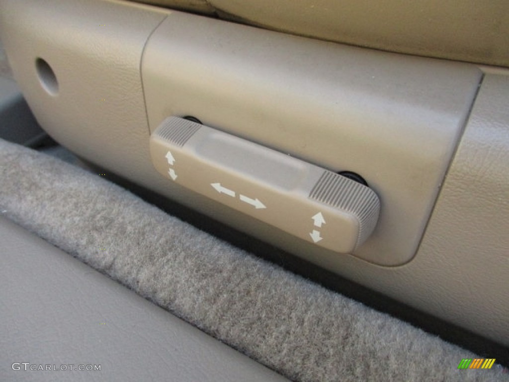 1998 Acura CL 2.3 Premium Controls Photo #142897279