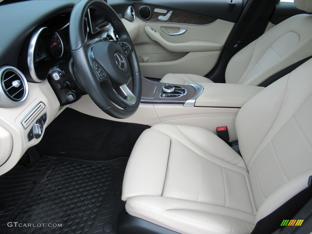2018 C 300 Sedan - Diamond Silver Metallic / Silk Beige/Black photo #10