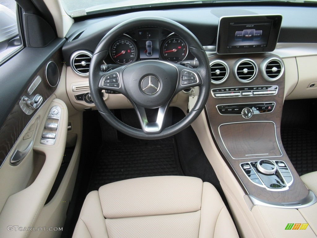 2018 C 300 Sedan - Diamond Silver Metallic / Silk Beige/Black photo #15