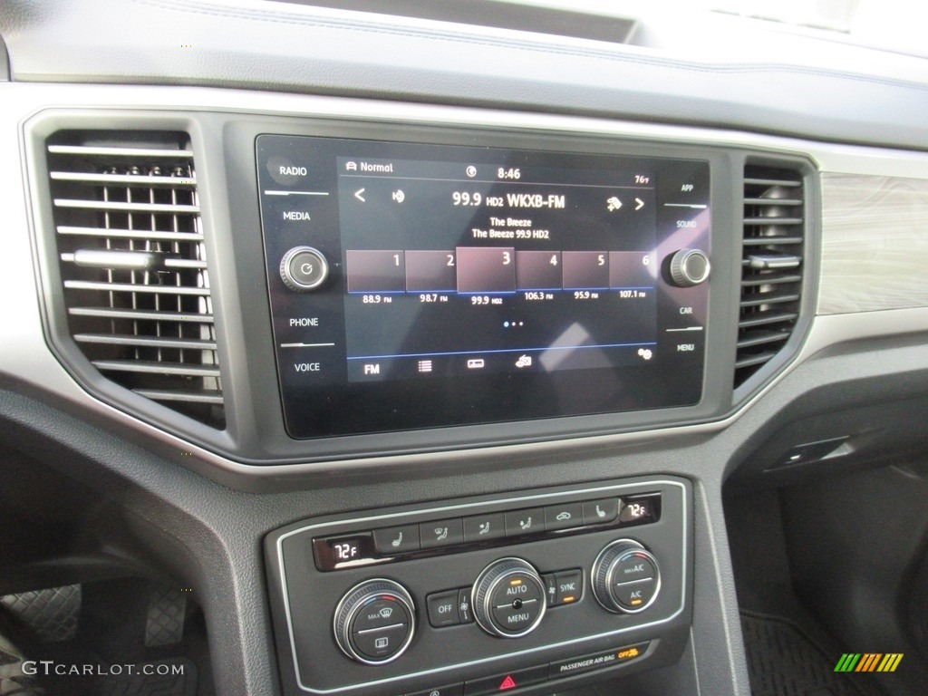 2020 Volkswagen Atlas Cross Sport SE 4Motion Controls Photo #142898368
