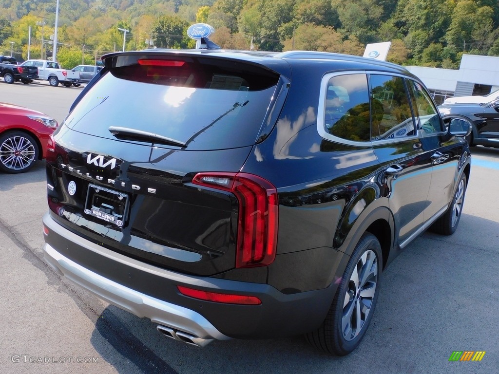 2022 Telluride S AWD - Ebony Black / Black photo #2