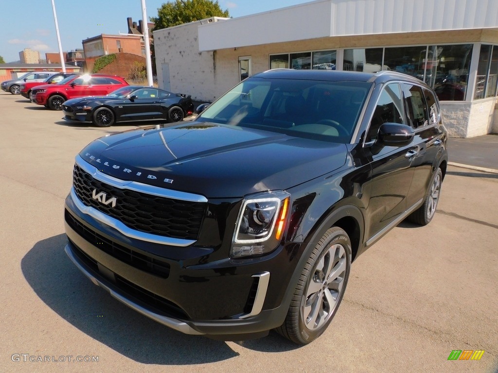 2022 Telluride S AWD - Ebony Black / Black photo #7
