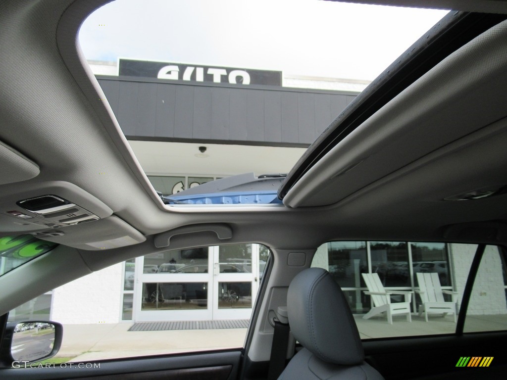 2019 Outback 2.5i Limited - Abyss Blue Pearl / Titanium Gray photo #11