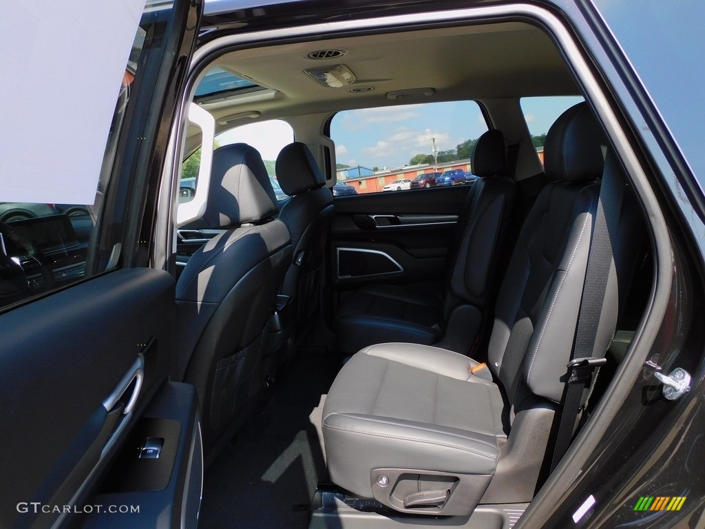 2022 Telluride S AWD - Ebony Black / Black photo #12