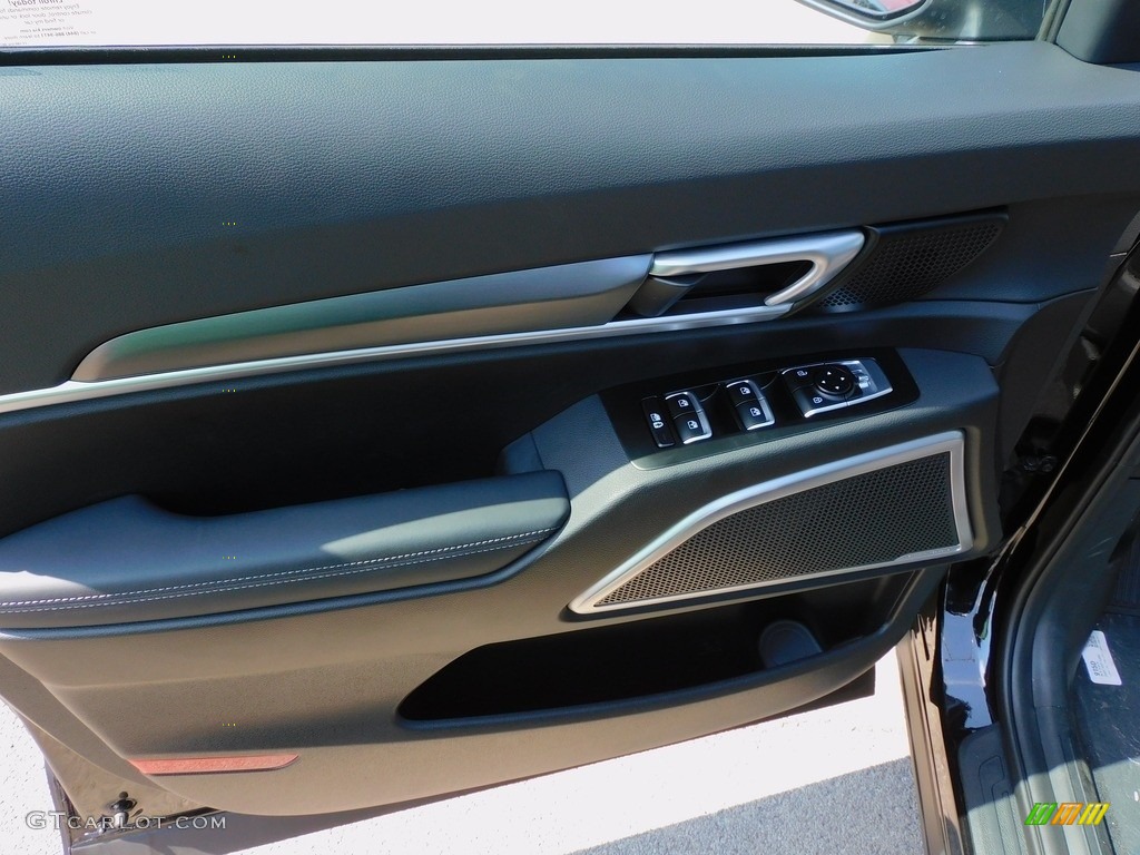 2022 Telluride S AWD - Ebony Black / Black photo #15