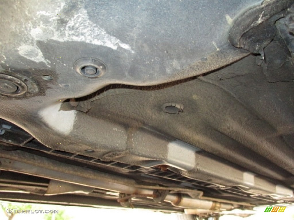 1998 Acura CL 2.3 Premium Undercarriage Photo #142898857