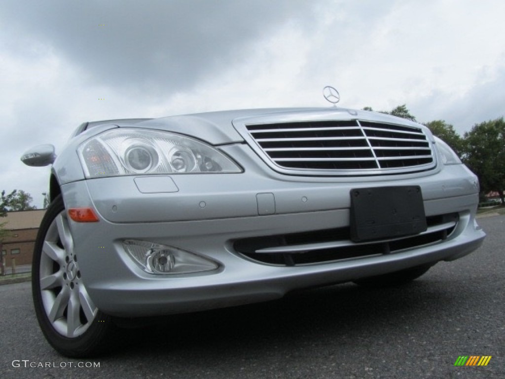 2007 S 550 Sedan - Iridium Silver Metallic / Black photo #2