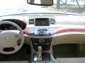 Moonlight White - M 35 Sedan Photo No. 17