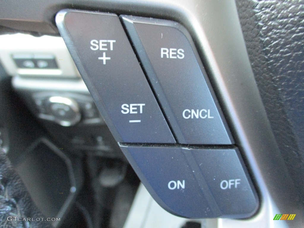 2018 F250 Super Duty Lariat Crew Cab 4x4 - Shadow Black / Black photo #20