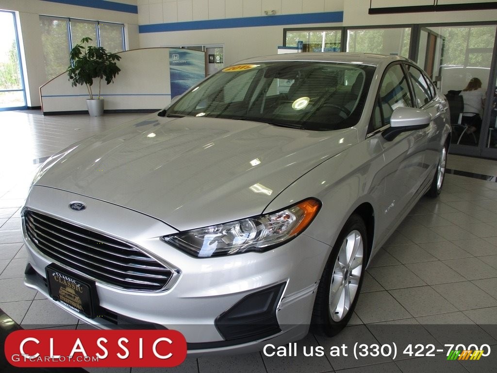 2019 Fusion Hybrid SE - Ingot Silver / Medium Light Stone photo #1